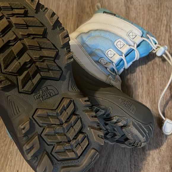 North Face Winter Boots Size 12 - Picture 3 of 13